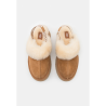 Zueco Tira Logo Chestnut UGG