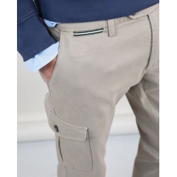 Pantalón cargo beige hombre | Estilo cómodo y versátil