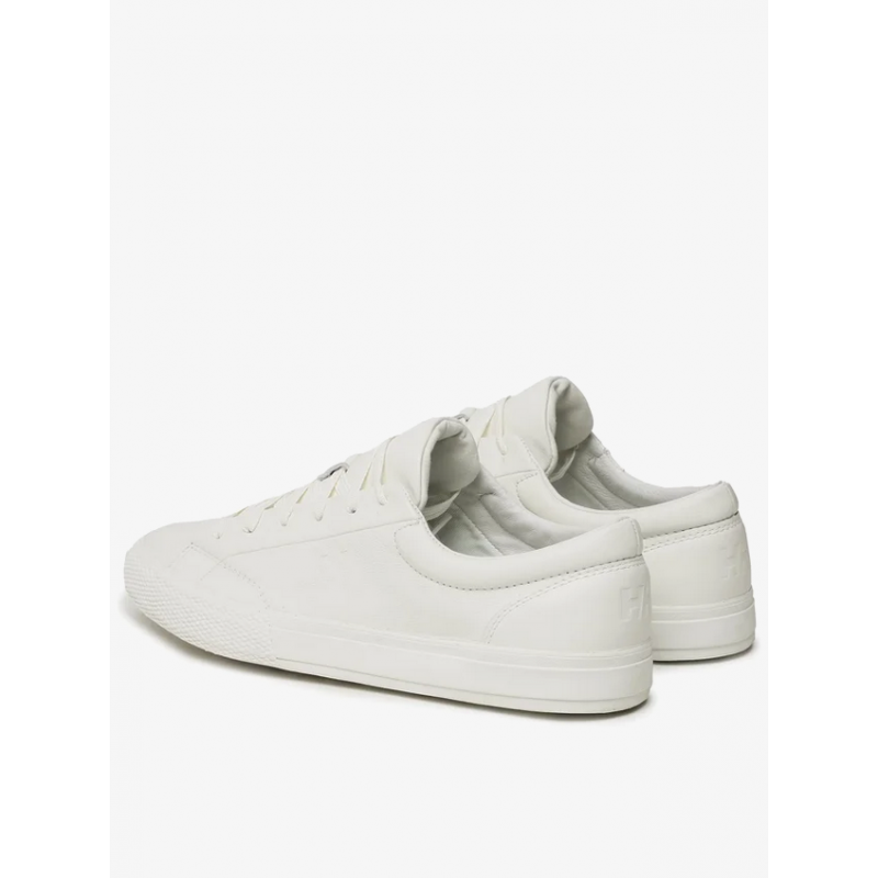 Zapatillas Blancas de Piel – Clásicas y Tecnológicas HH