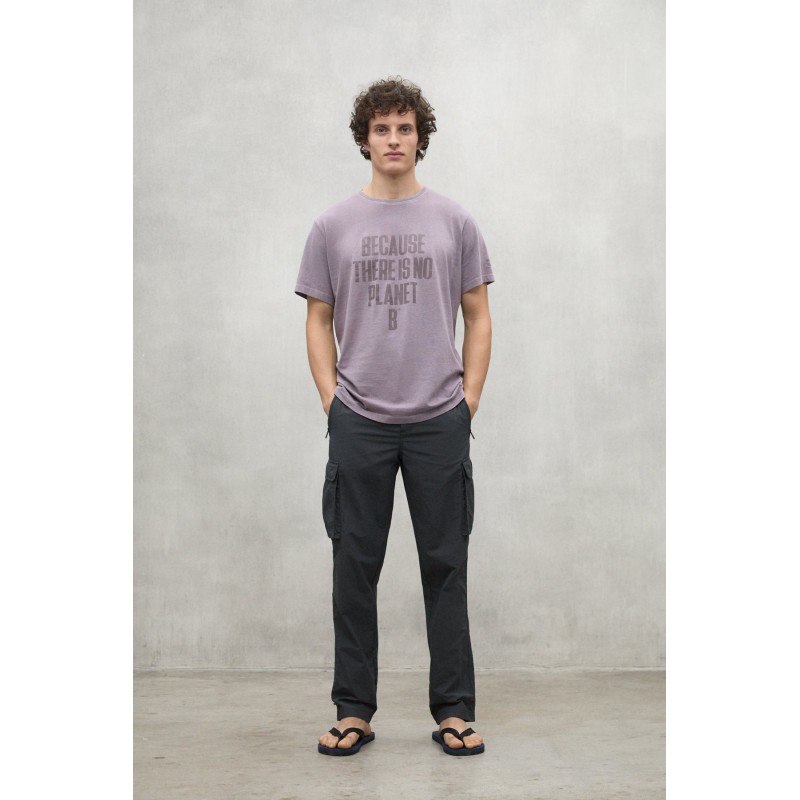 Camiseta Min – Because There Is No Planet B® | Algodón Reciclado y Orgánico