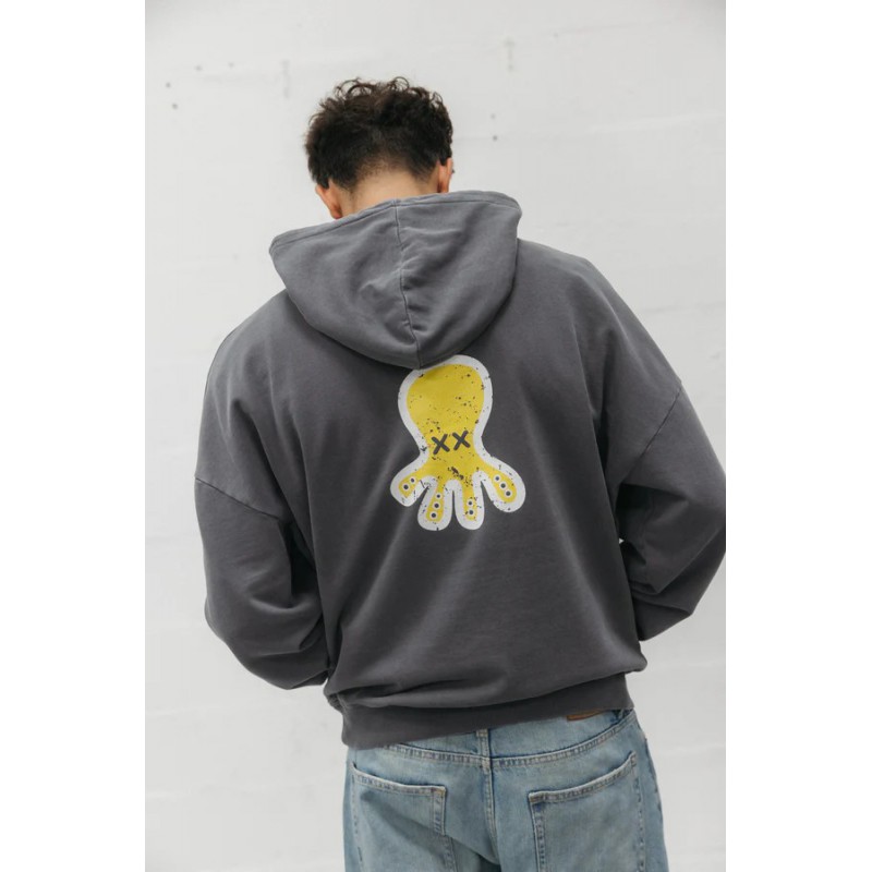 Sudadera Unisex Gris con Print Pulpo – Estilo Urbano Sudadera Unisex Gris con Print Pulpo – Estilo Urbano