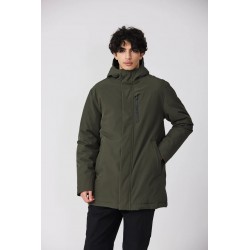 Abrigo Yuki Softshell Impermeable Hombre – Diseño Urbano y Aislante Térmico