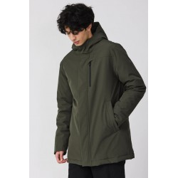 Abrigo Yuki Softshell Impermeable Hombre – Diseño Urbano y Aislante Térmico