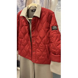 Chaqueta Musa roja reciclada | Repelente al agua y vegana