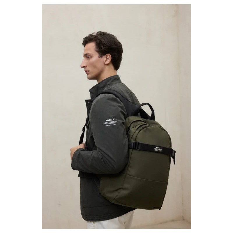 Mochila verde Bergen reciclada y vegana | Funcional y sostenible