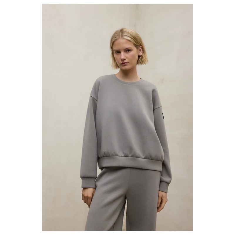 Sudadera Ambolo beige sostenible oversize | Moda vegana