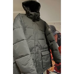 Plumifero hombre negro Ecoalf