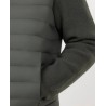 Chaqueta verde de hombre reciclada acolchada de nylon