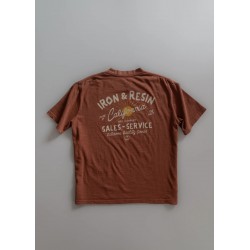 Camiseta Iron & Resin California Teja | Estilo Náutico Casual Hombre | Eolo Sanxenxo