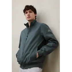 Chaqueta Bomber Verde Hombre Ecoalf | Moda Sostenible | Eolo Sanxenxo