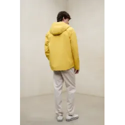 Chaqueta ECOALF amarilla hombre | Impermeable ligera y cortavientos