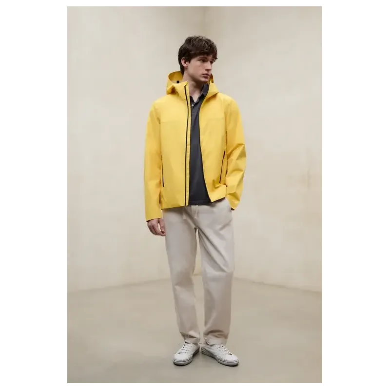 Chaqueta ECOALF amarilla hombre | Impermeable ligera y cortavientos