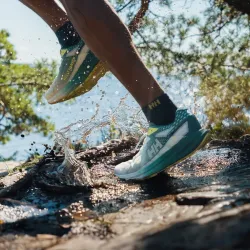 Zapatillas Helly Hansen Running Verde Hombre | Ligereza y Agarre