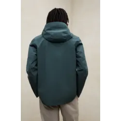 Cortavientos verde Ecoalf hombre | Ligero y versátil