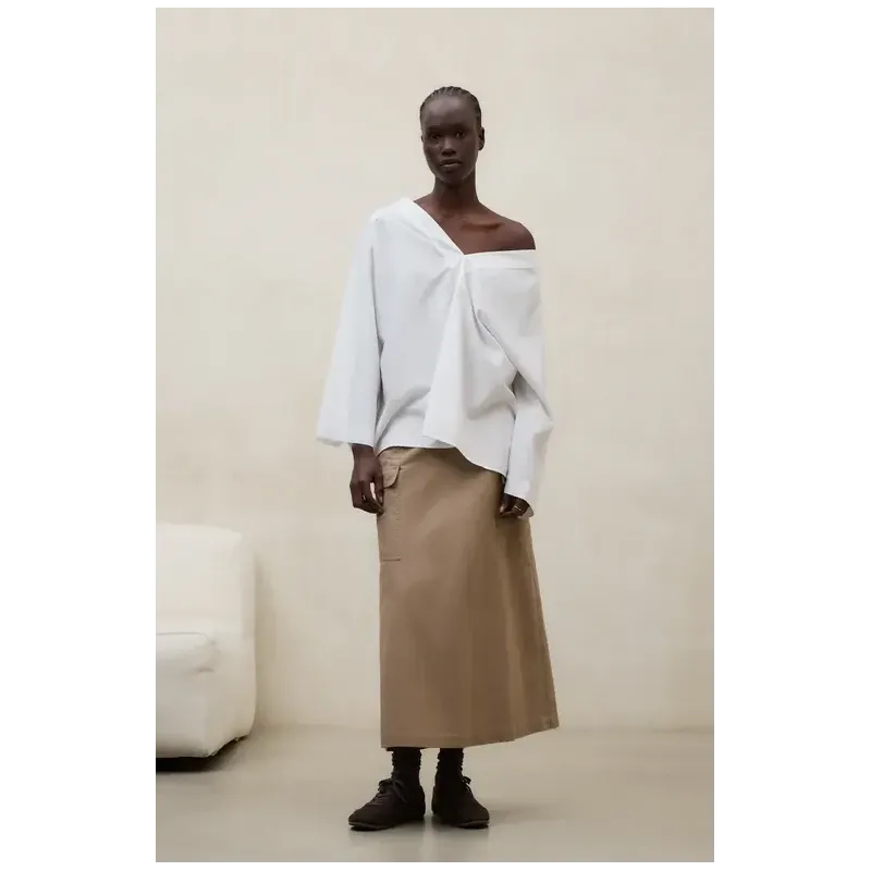 Blusa blanca Ecoalf mujer | Escote pico y caída fluida