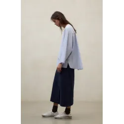 Blusa celeste Ecoalf | Ligera, fluida y equilibrada