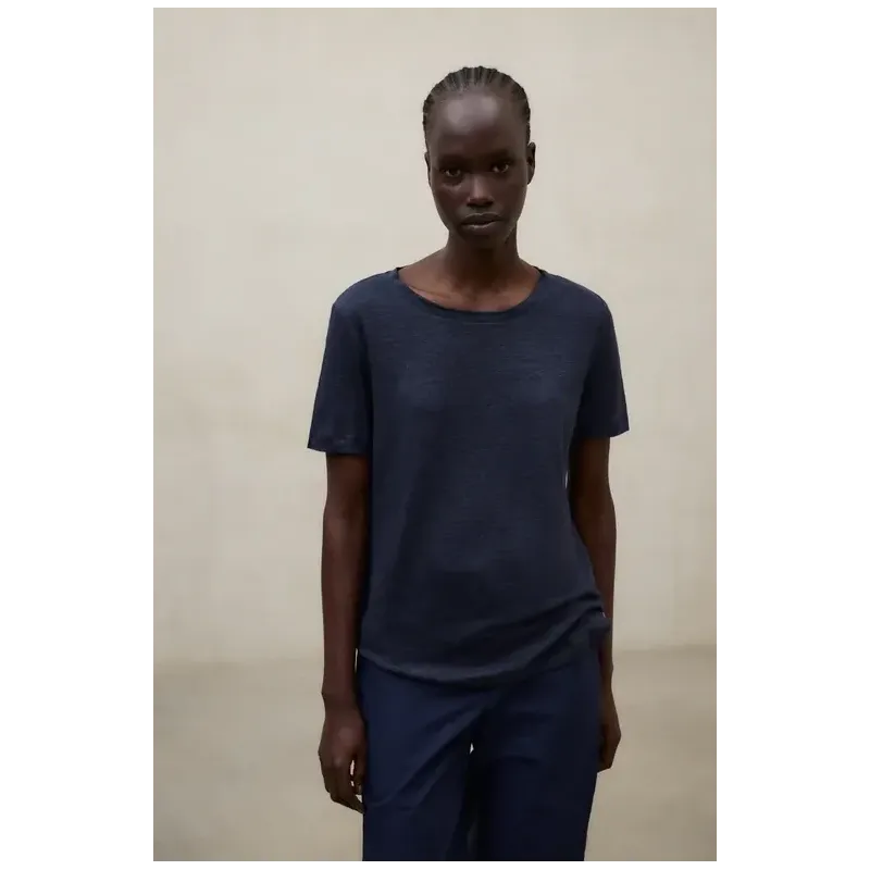 Camiseta azul marino Ecoalf mujer | Caída fluida y estilo limpio
