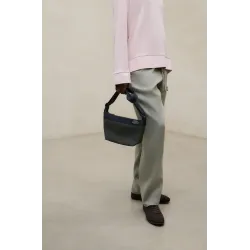 Sudadera rosa Ecoalf mujer | Diseño limpio y cómodo